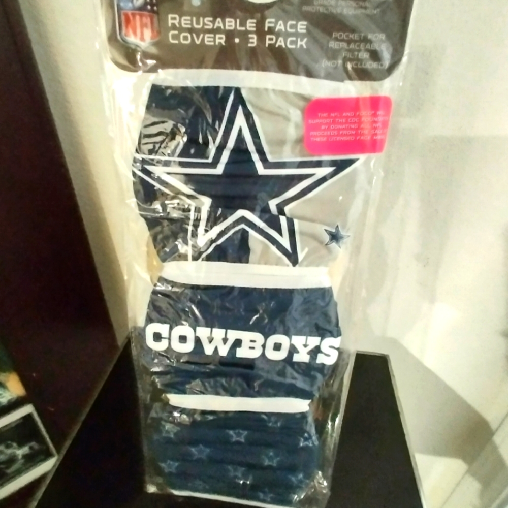 DALLAS COWBOYS FACE MASK